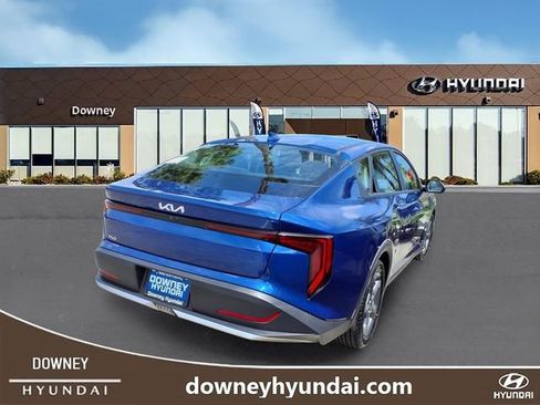 Used 2025 Kia K4 FWD image 3