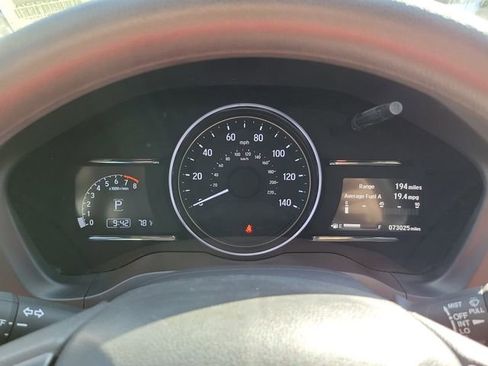 Used 2022 Honda HR-V EX image 19