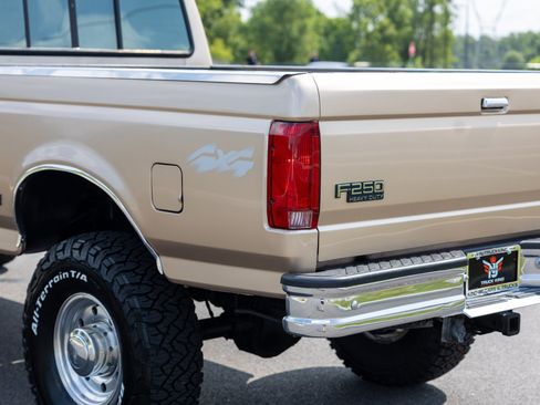 Used 1997 Ford F250 4x4 SuperCab Heavy Duty image 27