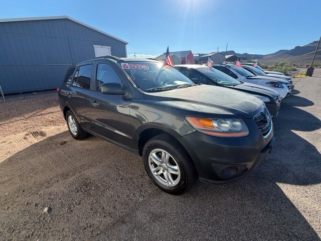 Used 2010 Hyundai Santa Fe GLS FWD image 1