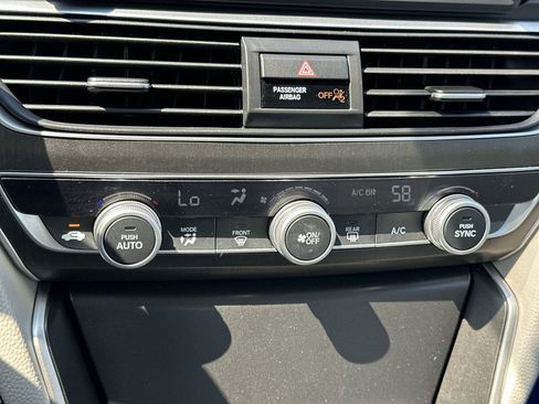 Used 2019 Honda Accord LX image 22