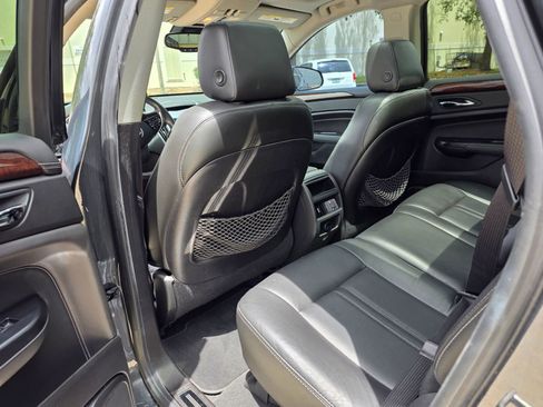 Used 2016 Cadillac SRX Luxury w/ Driver Awareness Package FWD image 24