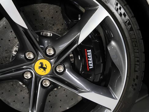 Used 2023 Ferrari SF90 Spider AWD/4WD image 19