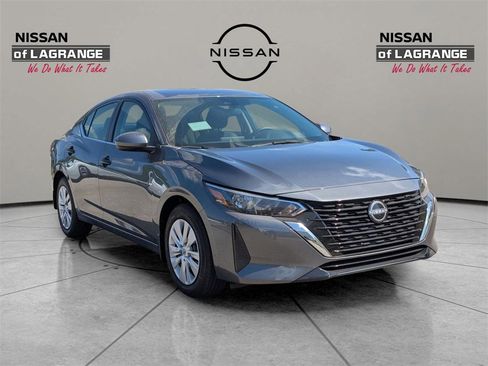 New 2025 Nissan Sentra S image 3