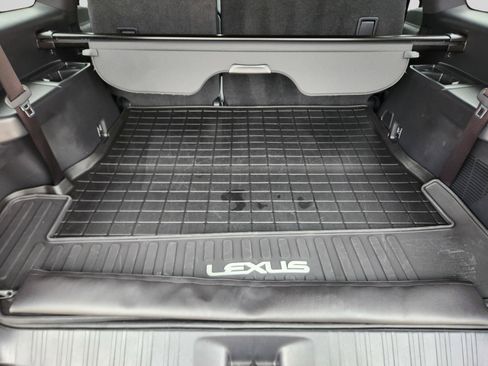 Used 2024 Lexus GX 550 w/ Accessory Package (Z1) AWD/4WD image 17