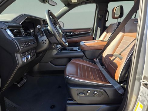 Used 2024 GMC Yukon Denali Ultimate image 23