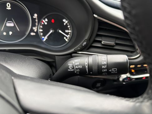 Used 2020 MAZDA CX-30 AWD w/ Preferred Package image 26