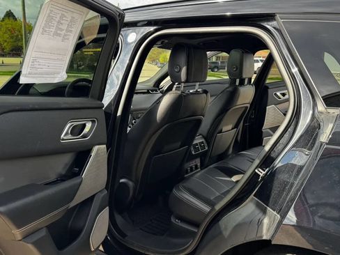 Used 2018 Land Rover Range Rover Velar R-Dynamic SE AWD/4WD image 19
