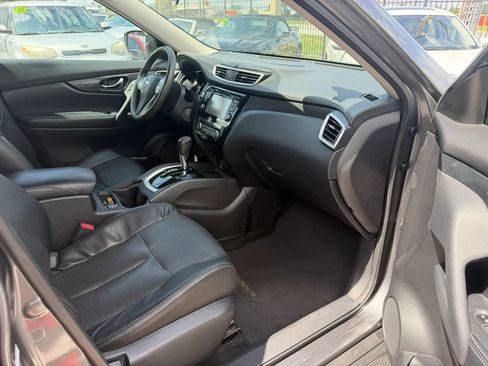 Used 2015 Nissan Rogue SL FWD image 10