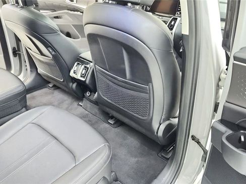 Used 2022 Kia Sorento SX image 34