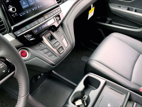 New 2026 Honda Odyssey EX-L image 10