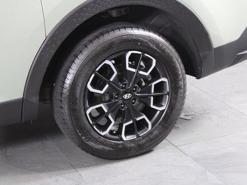 Used 2024 Hyundai Santa Cruz SEL w/ Activity Package FWD image 15