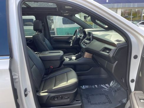 Used 2022 Chevrolet Tahoe High Country image 12