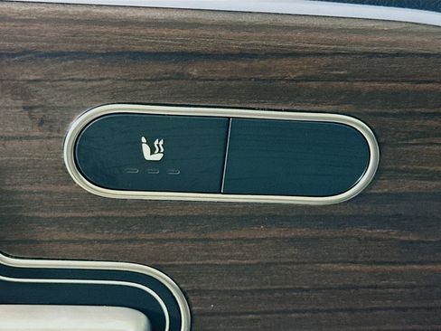 New 2026 Mercedes-Benz GLB 250 4MATIC image 21