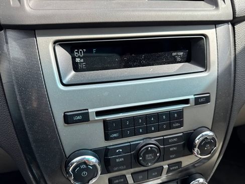 Used 2012 Ford Fusion SEL image 39