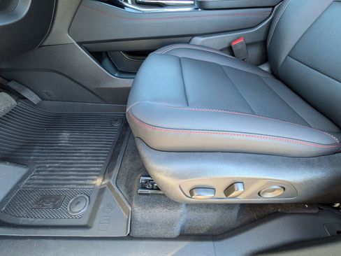 New 2026 Chevrolet Traverse Z71 w/ Driver Confidence Package image 14