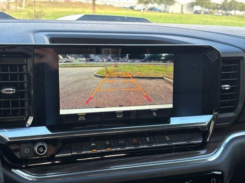 Used 2025 Chevrolet Silverado 1500 LT Trail Boss w/ Dark Appearance Package image 20