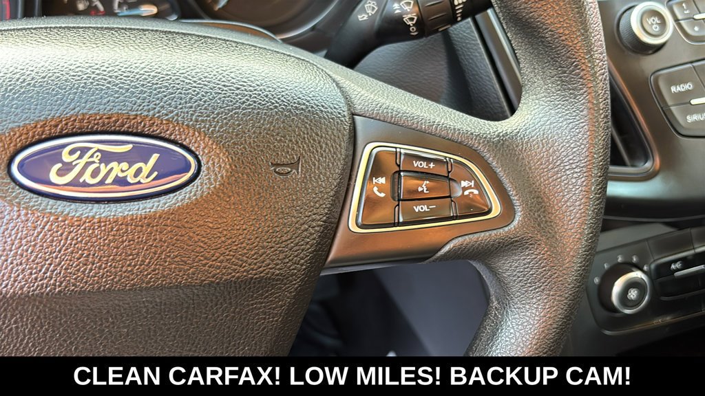 Used 2018 Ford Focus SE FWD image 14