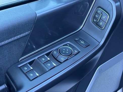 New 2025 Ford F150 Lariat w/ Equipment Group 502A High image 25