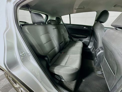 Used 2020 Kia Sportage LX FWD image 29