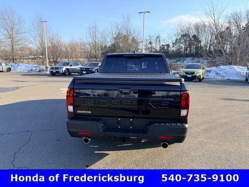 Certified 2025 Honda Ridgeline RTL image 5