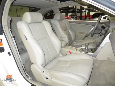 Used 2004 INFINITI G35 Coupe w/ Premium Pkg RWD image 5