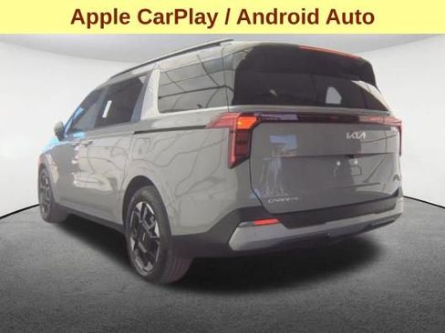 Used 2026 Kia Carnival EX FWD image 8