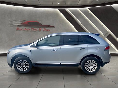 Used 2015 Lincoln MKX FWD image 11
