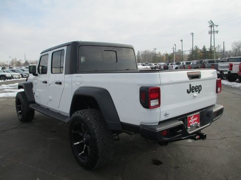 Used 2020 Jeep Gladiator Sport w/ Quick Order Package 24S image 7