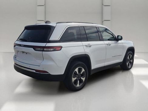 Certified 2024 Jeep Grand Cherokee Limited 4xe AWD/4WD image 5