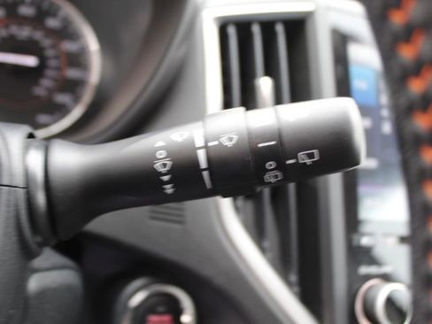 Used 2023 Subaru Crosstrek 2.5i Limited w/ Moonroof Package image 20