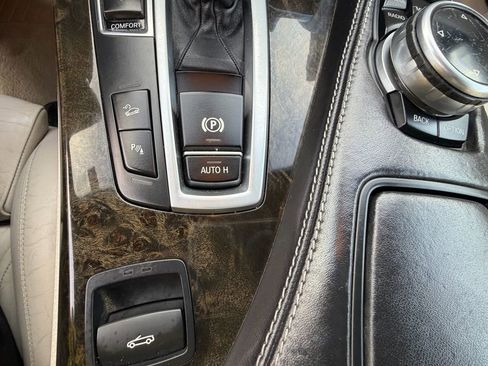 Used 2015 BMW 640i xDrive Convertible AWD/4WD image 23