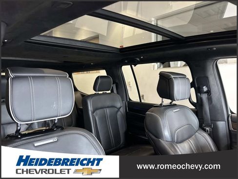 Used 2022 Jeep Grand Wagoneer Series II w/ Flexible Seating Group AWD/4WD image 38