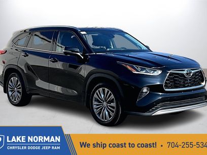 Used 2021 Toyota Highlander Platinum