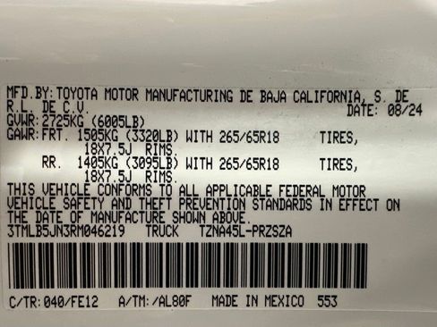 Used 2024 Toyota Tacoma TRD Sport AWD/4WD image 10