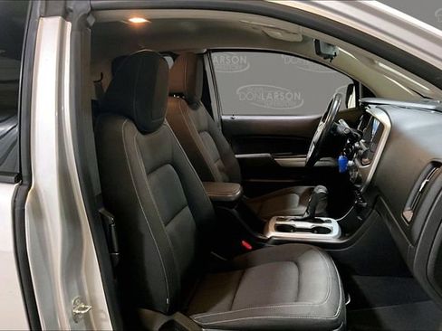 Used 2019 Chevrolet Colorado LT w/ Redline Special Edition image 16