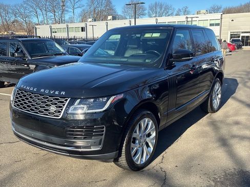 Used 2018 Land Rover Range Rover Supercharged image 2