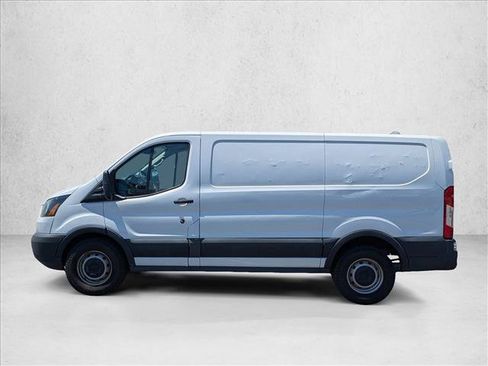 Used 2017 Ford Transit 150 130 Low Roof RWD image 9