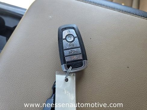 Used 2024 Ford F350 Lariat w/ Sport Appearance Package AWD/4WD image 37