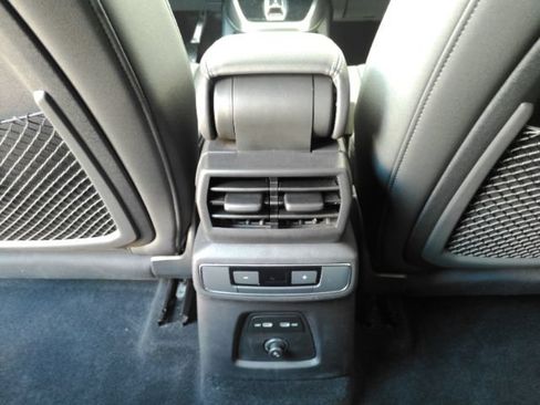 Used 2023 Audi Q4 e-tron Premium Plus w/ Premium Plus RWD image 32