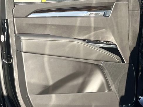 New 2026 Cadillac Escalade Luxury image 26