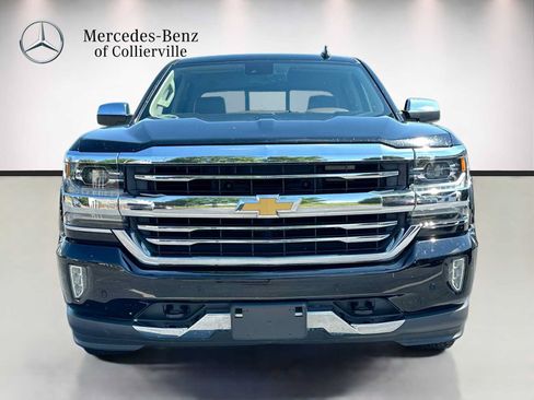 Used 2018 Chevrolet Silverado 1500 High Country AWD/4WD image 2