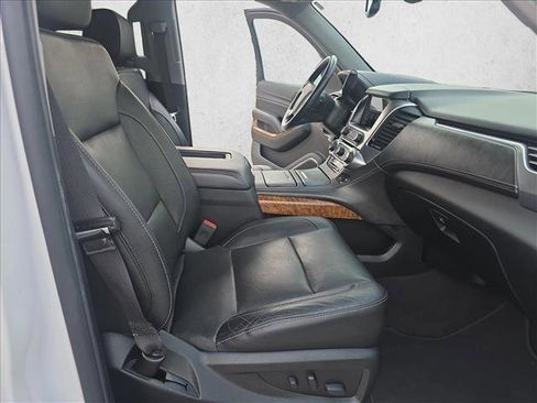 Used 2020 Chevrolet Tahoe Premier RWD image 23