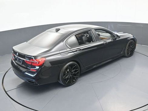 Used 2016 BMW 750i xDrive image 64