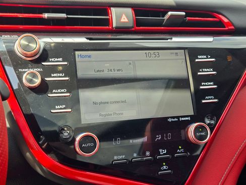 Used 2020 Toyota Camry XSE FWD image 37