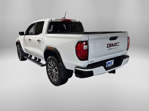 Used 2024 GMC Canyon Denali AWD/4WD image 4