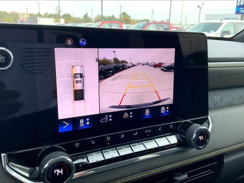 Certified 2024 Chevrolet Colorado ZR2 w/ ZR2 Convenience Package III image 28