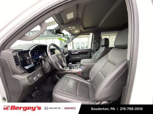 Certified 2023 Chevrolet Silverado 1500 LTZ AWD/4WD image 23