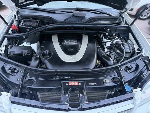 Used 2010 Mercedes-Benz GL 450 4MATIC image 38