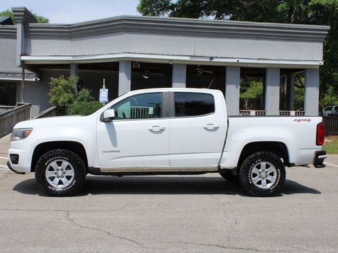 Used 2019 Chevrolet Colorado W/T w/ WT Convenience Package AWD/4WD image 4